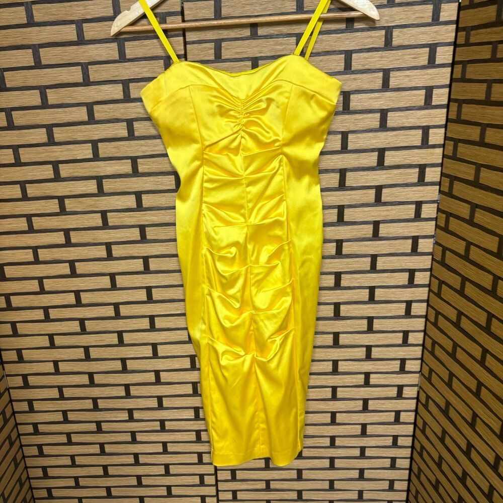 Cache‎ Yellow Dress Size 2 - Picture 2 of 11